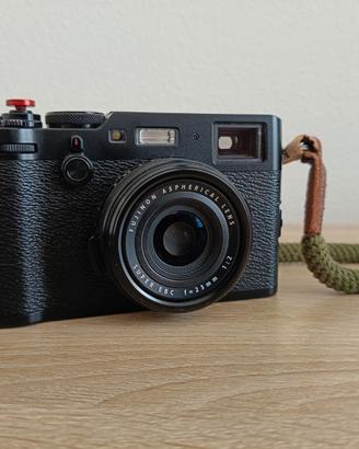 Fujifilm x100f nera