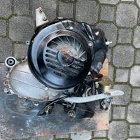 Motore piaggio vespa 102 dr smallframe