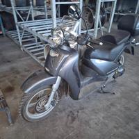 Aprilia Scarabeo 200 Demolito - Per Ricambi
