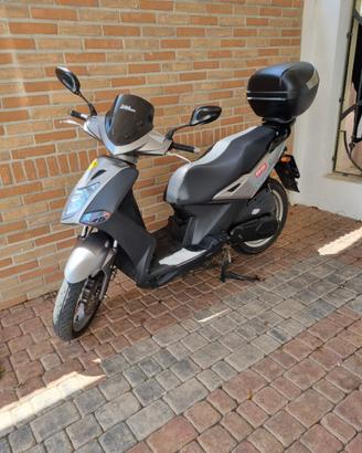 Kymco 200 del 2013
