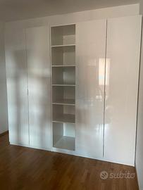 Armadio PAX IKEA bianco 4 ante con ripiani