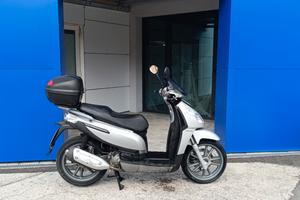 Piaggio Carnaby 200