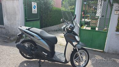  scooter  x center yamah