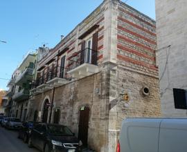 Palazzotto indipendente a Terlizzi - centro
