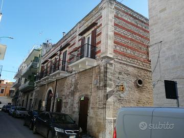 Palazzotto indipendente a Terlizzi - centro