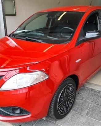 Lancia Ypsilon 1.2 69 CV 5 porte GPL Ecochic Plati