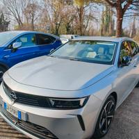  Opel Astra SW sport tourer GS - subentro Leasys 