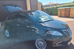Lancia Ypsilon 1.2  Neopatentati 70.000 km