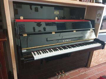 Pianoforte verticale Kawai