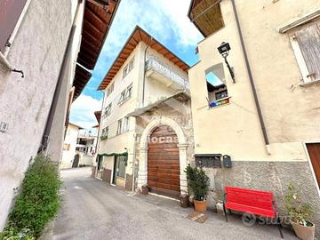 Appartamento di 110 m² con 4 locali a Isera
