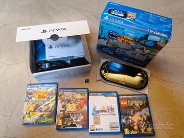 PS VITA + 8gb Memory card + 8 giochi 