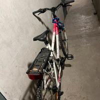 Mountain bike Rockrider ST 100