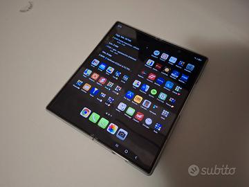 Samsung Galaxy Z Fold 6 -  256 GB e 12 GB ram 