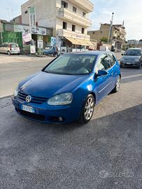 Volkswagen Golf 2.0 16V TDI 3p. Comfortline