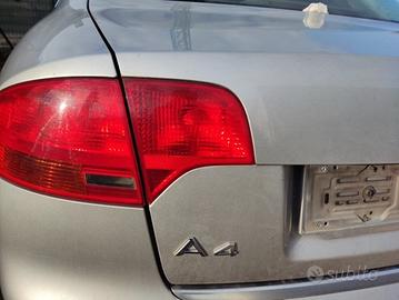 Fanale post sx int AUDI A4 del 2006