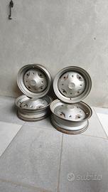 Cerchi 500r e Fiat 127 d'epoca (1972-1974).