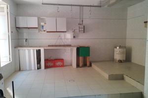 Locale Commerciale -Artigianale