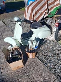 Vespa 50 Sportellino piccolo.