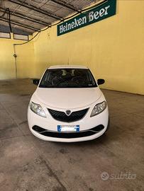 Lancia Ypsilon Gold