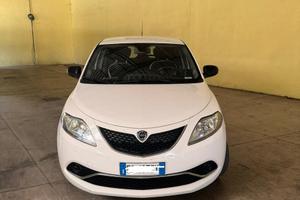 Lancia Ypsilon Gold
