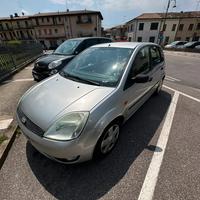 Ford fiesta 2002