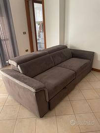 Divano antimacchia e antigraffio 225 cm