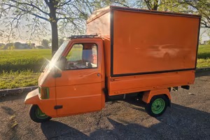 Ape piaggio negozio