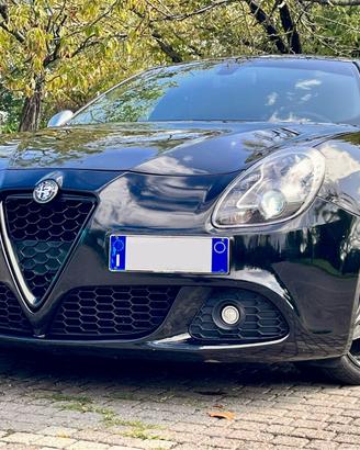 Alfa Romeo Giulietta allestimento Quadrifoglio QV
