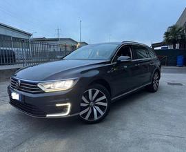 VOLKSWAGEN Passat GTE DSG PLUG-IN HYBRID 156CV