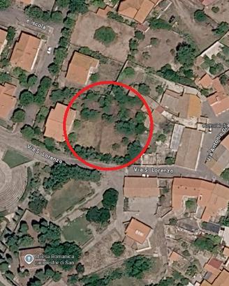 Terreno edificabile fronte piazza