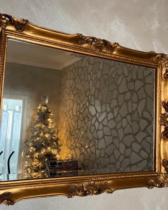 Specchio antichizzato in legno oro