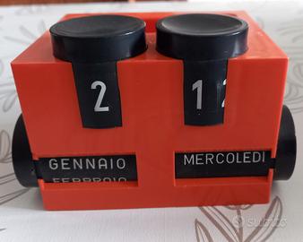 calendario portapenne vintage