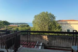 Appartamento casteldaccia vista mare