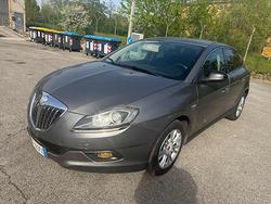 LANCIA Delta 2.0 MJT DPF Executive senza nessun