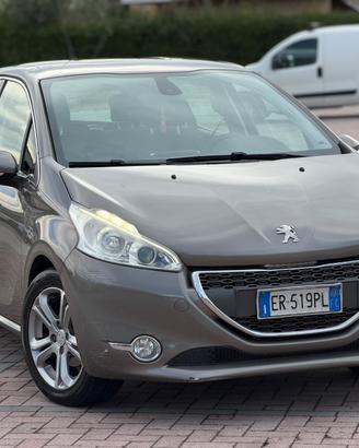Peugeot 208 PureTech 82 5 porte Access