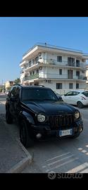Jeep Cherokee KJ 2.5 CRD - 2004