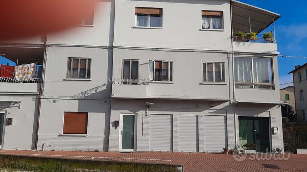 Intera palazzina con 6 unita' investimento