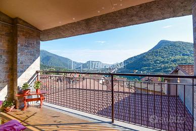 PORZIONE DI CASA SU DUE LIVELLI!!