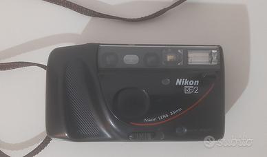 Fotocamera Vintage Compatta Nikon RF2