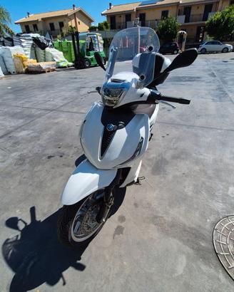 Beverly 300 hpe