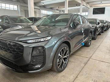 Audi Q3 Sportback 2.0 tdi S line edition quattro 1