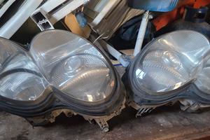 Fanali anteriori Mercedes SL