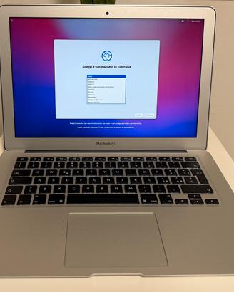 MacBook Air 13” - A1466