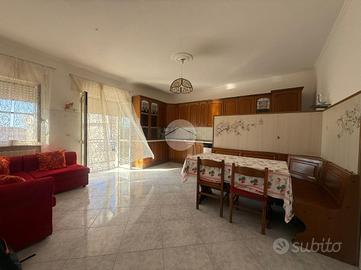 4 LOCALI A SANTA MARIA DEL CEDRO