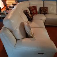 DIVANO AD ANGOLO, SCMPONIBILE, DUE MOVIMENTI RELAX