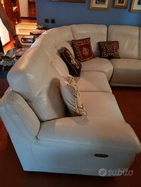 DIVANO AD ANGOLO, SCMPONIBILE, DUE MOVIMENTI RELAX