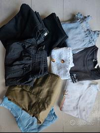 Lotto magliette e pantaloni