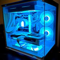 PC Gaming Bianco con B580 12 GB e 5700X