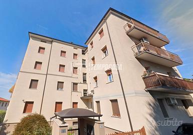 QUADRILOCALE DI 95 MQ CON SOTTOTETTO