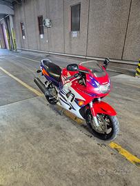 HONDA CBR 600F